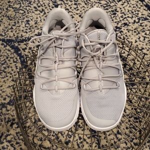 Mens Low Top Nike Sneaker